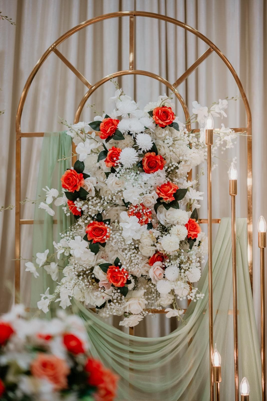 Gold Receptions decor